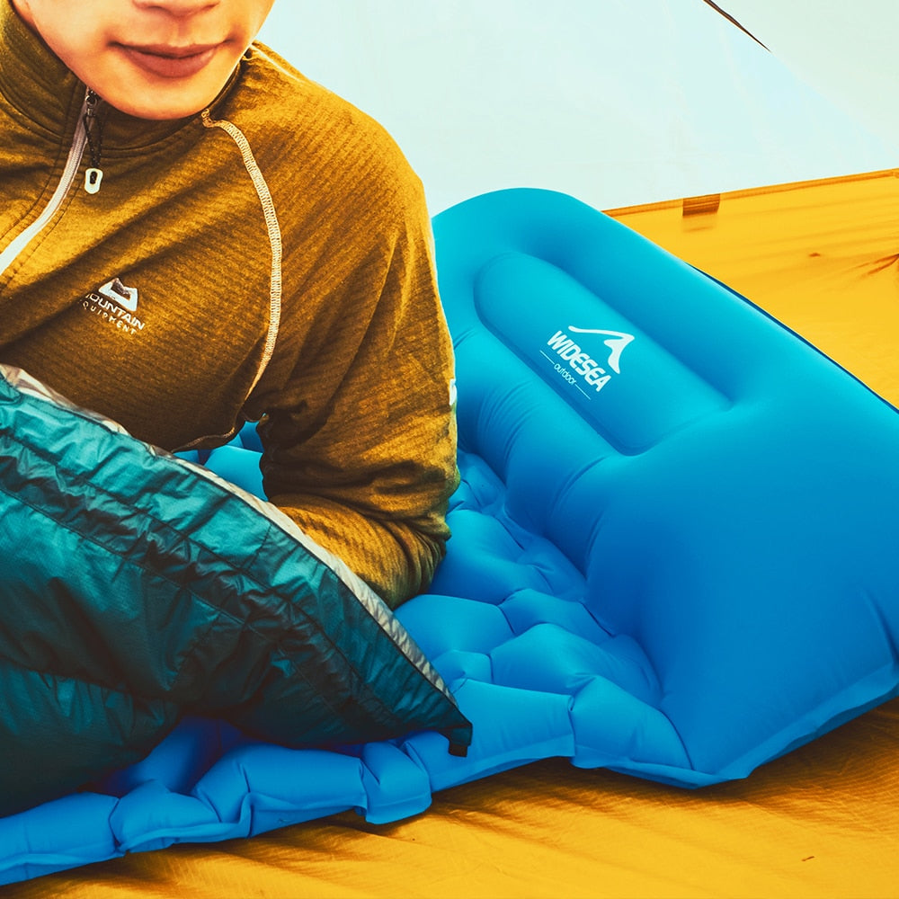 Camping Trip Dampproof Sleeping Pad