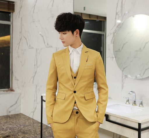 Elegant Jacket, Vest, and Pants Business Suit