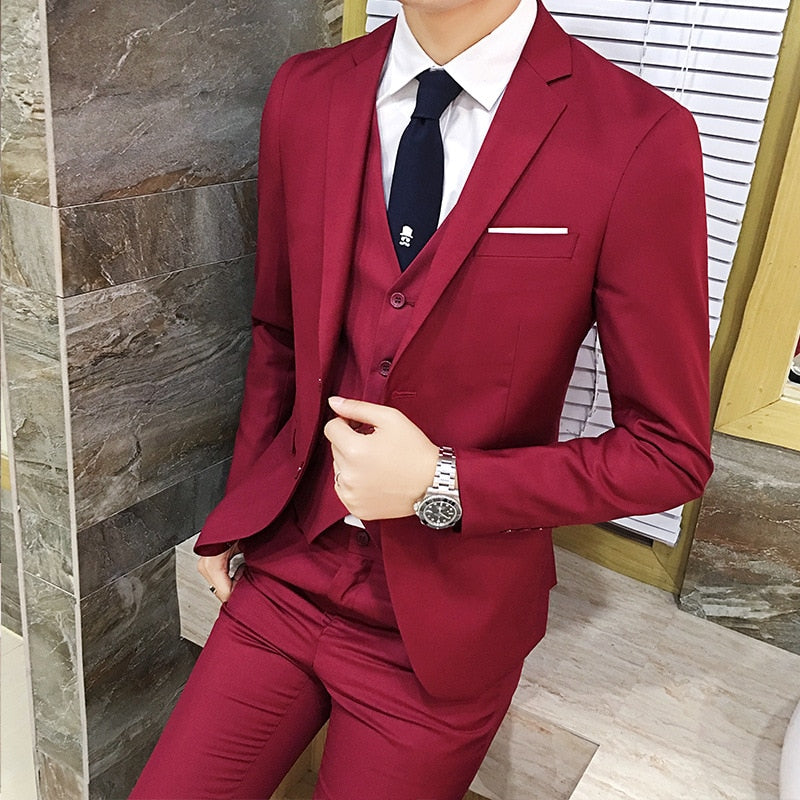 Elegant Jacket, Vest, and Pants Business Suit