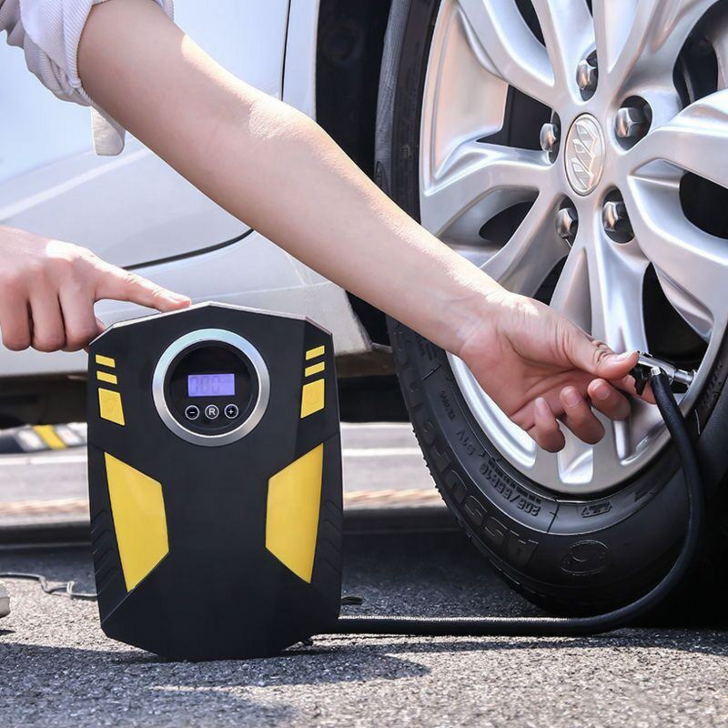 Portable Car Tyre Air Pump