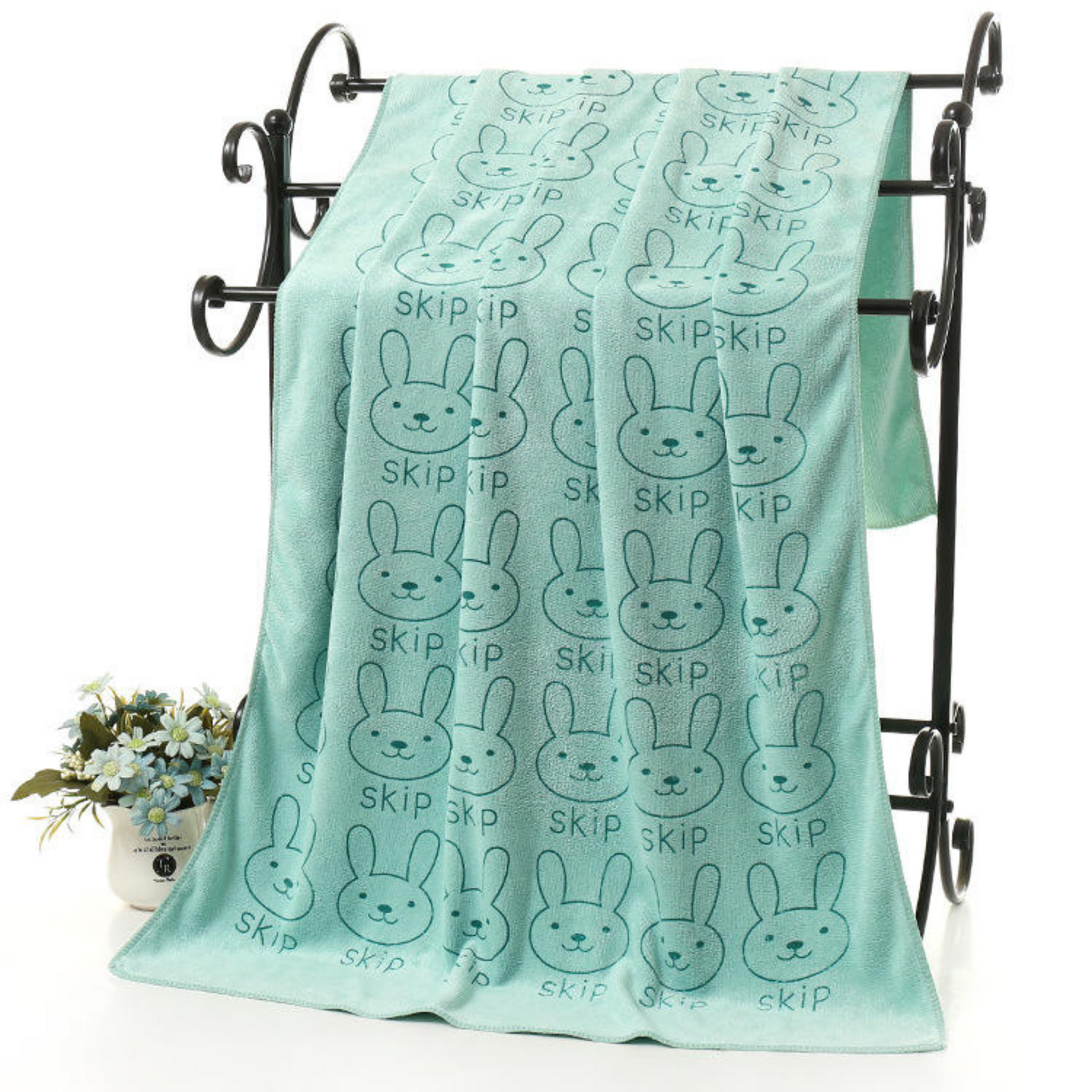 Customizable bath towel set