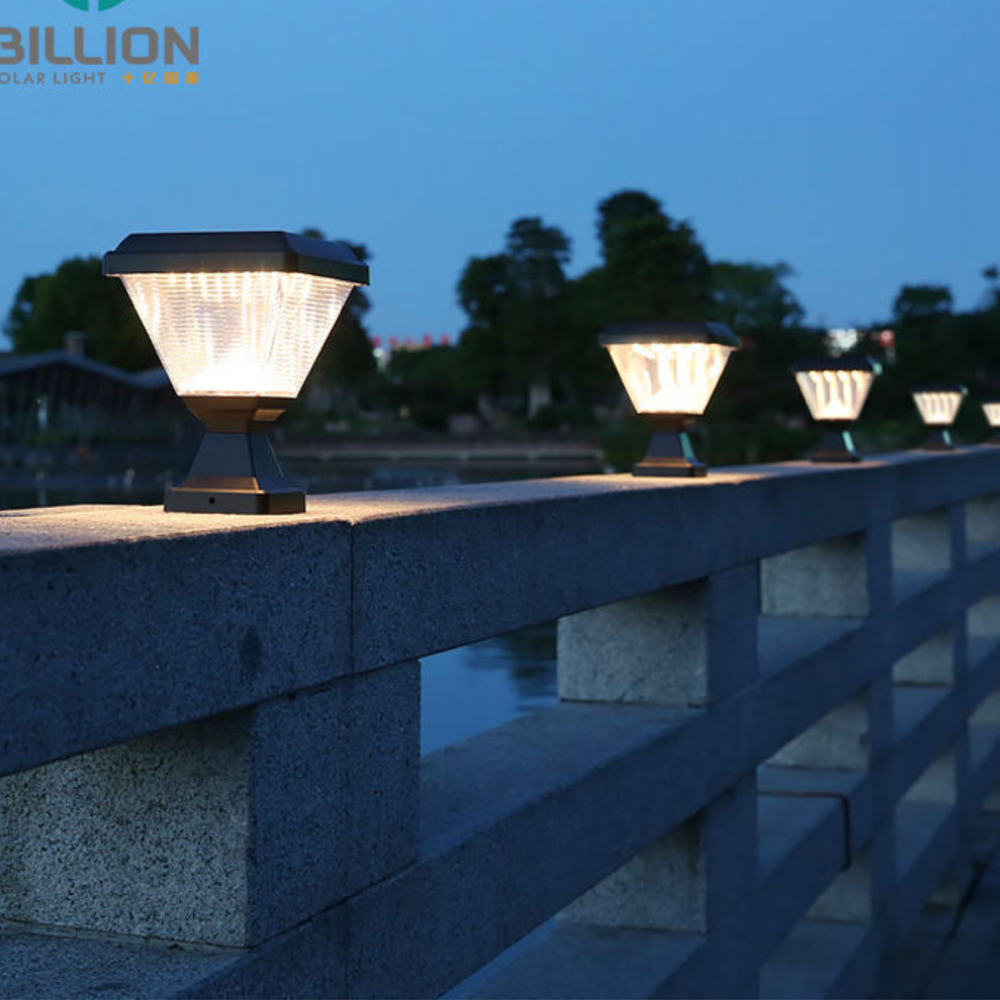Illuminate Your Entrance with Post Solar Lights