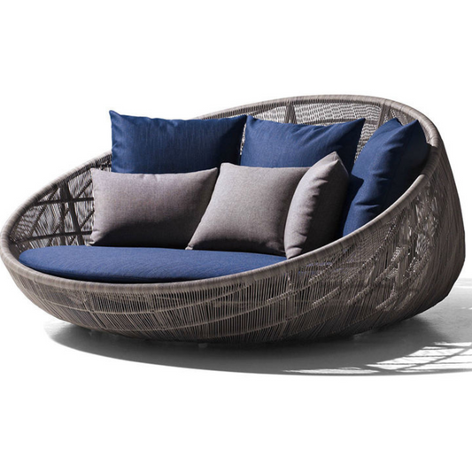 Stylish Outdoor Bed Patio Furniture