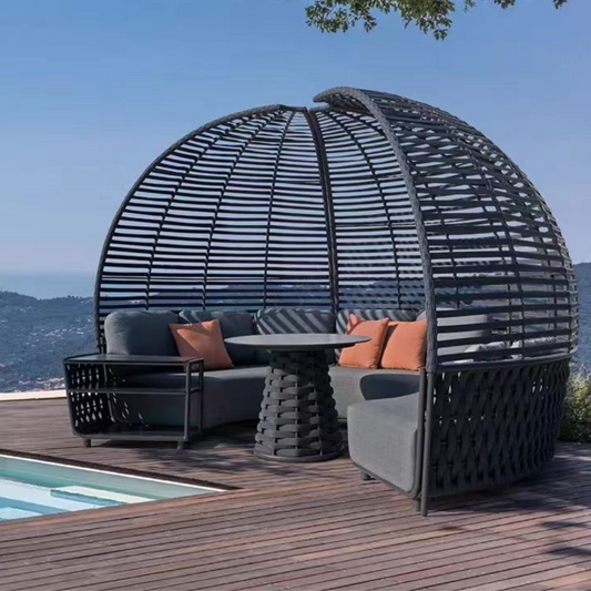 Luxurious Round Garden Furniture