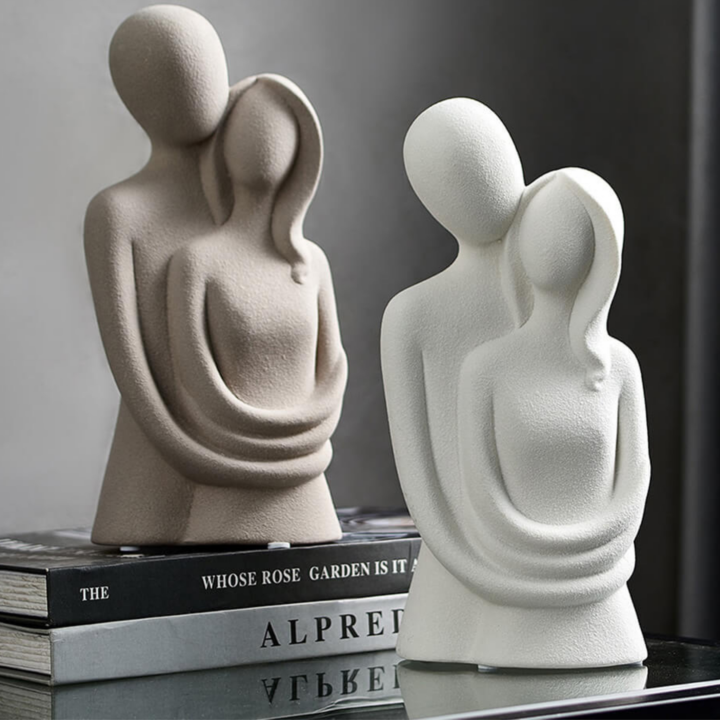 Resin Abstract Couple Statue