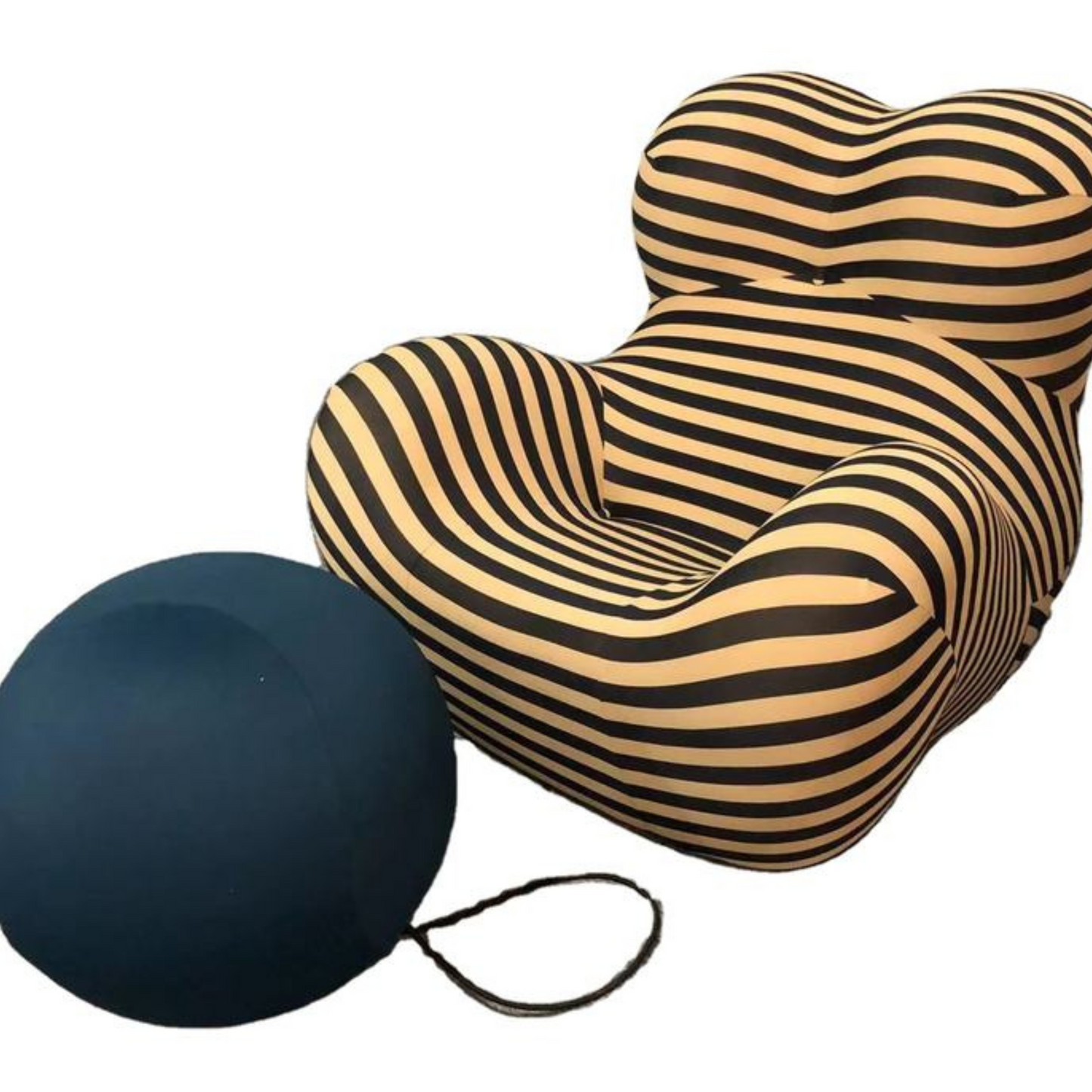 Runxi's Mold Foam Chair