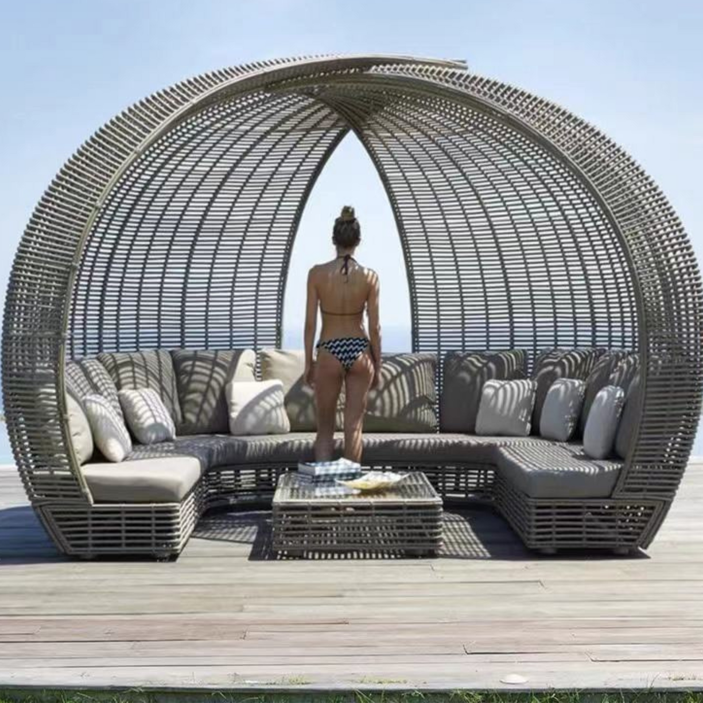 Stylish Curved Sunbed Pool Loungers