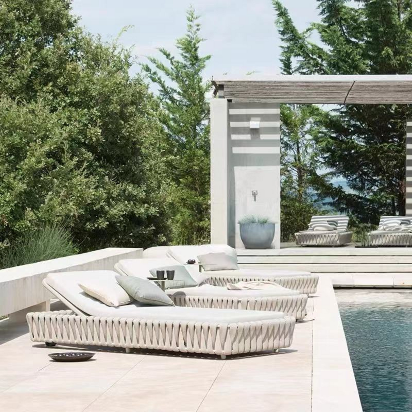 Stylish Rope Fabric Sun Beds
