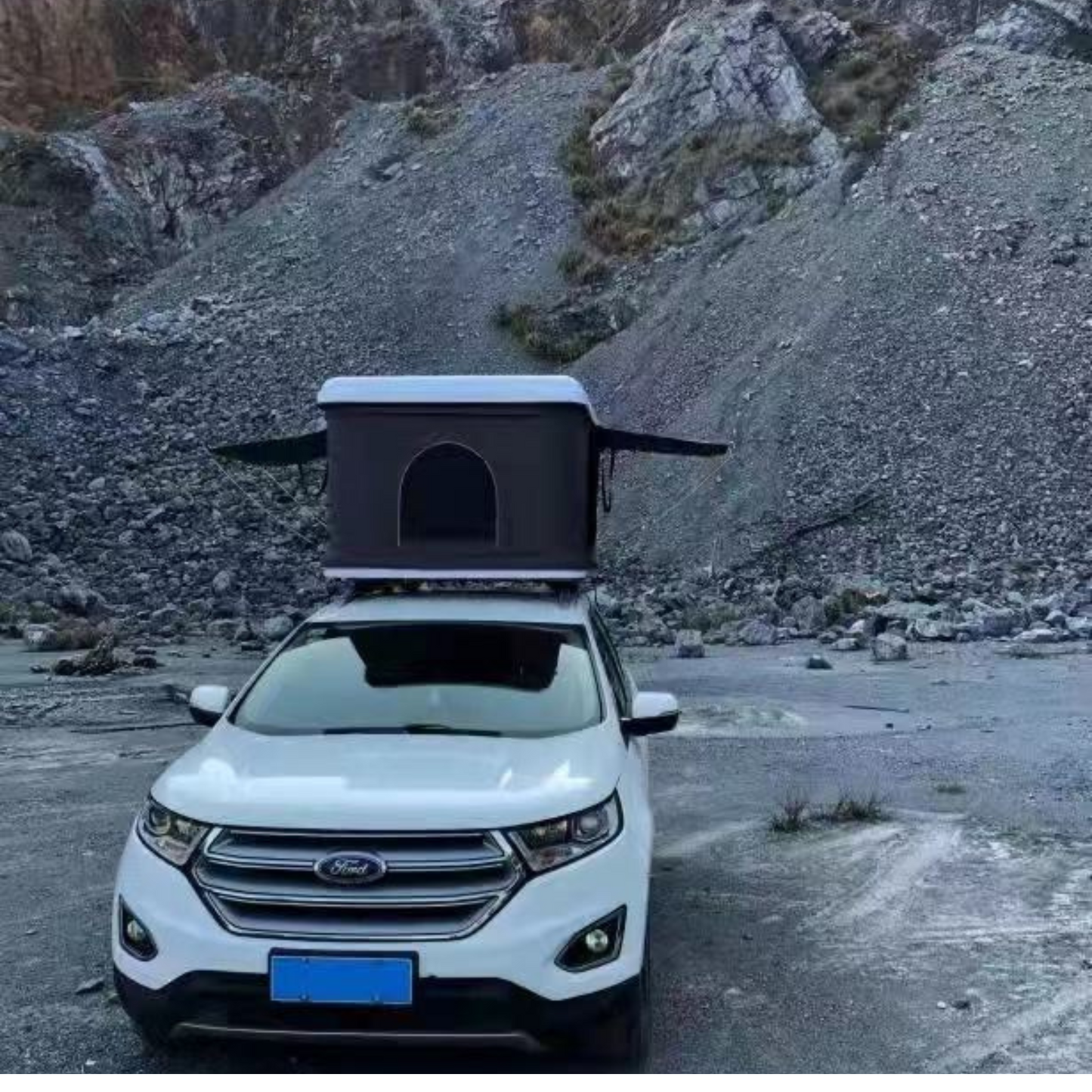 Hard Shell Truck Roof Tent