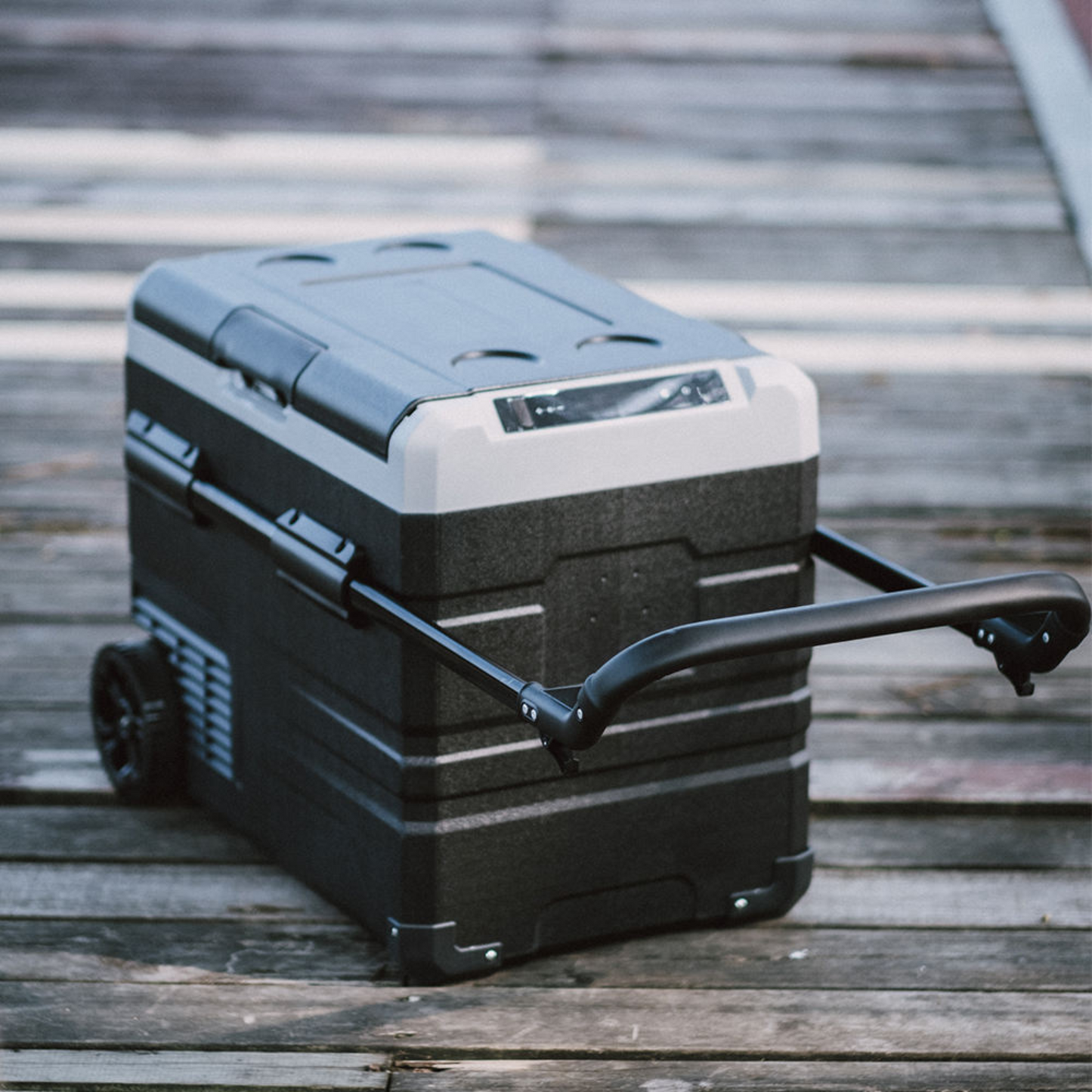 Small Compressor Cooler with Battery Operation