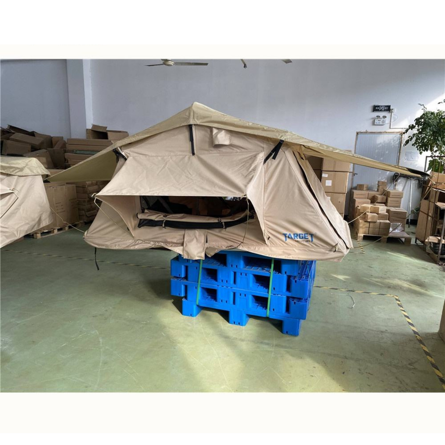 Roof Top Tents for SUVs, Pickups, and Trailers